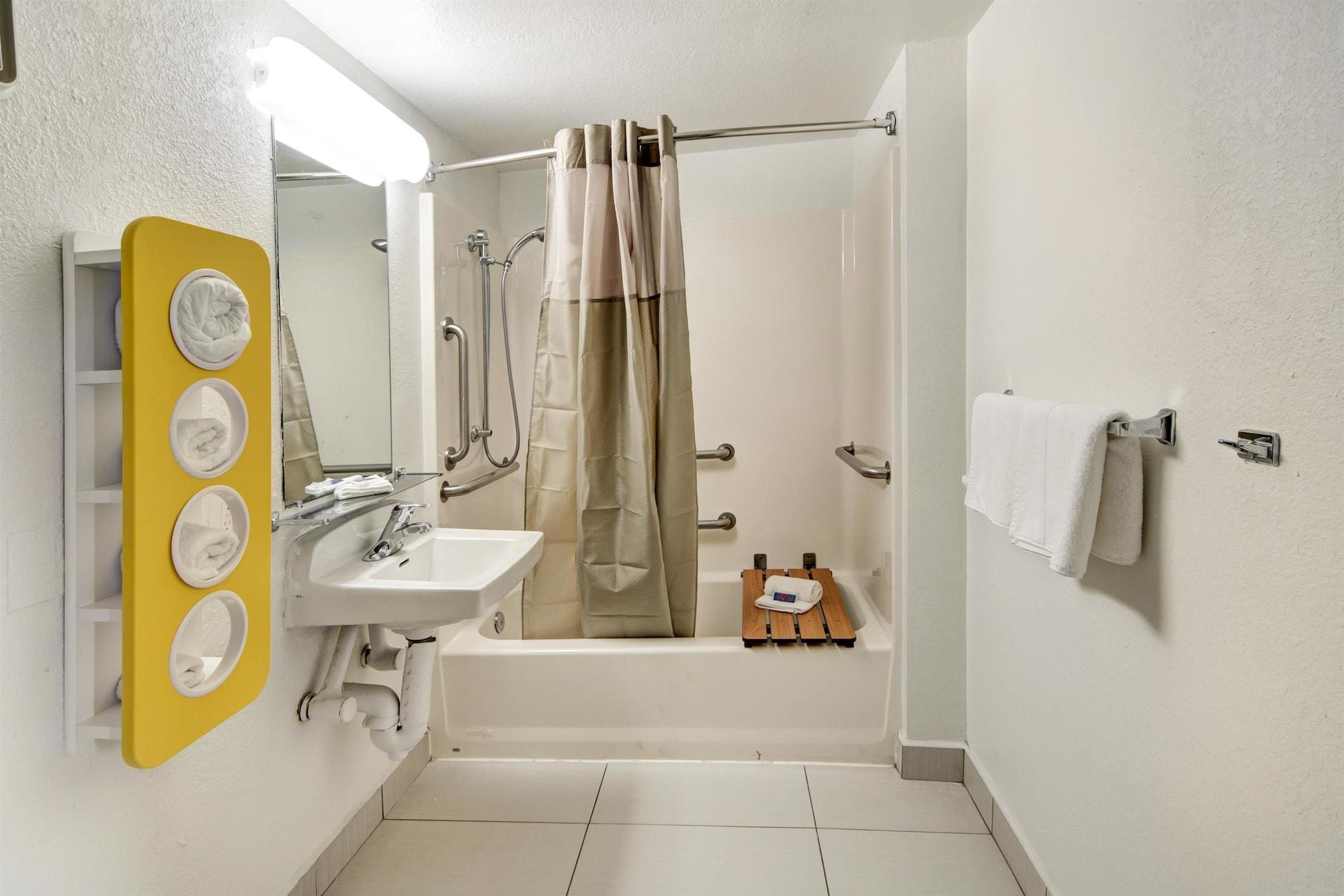 Motel 6-Dallas, Tx - Forest Lane Εξωτερικό φωτογραφία